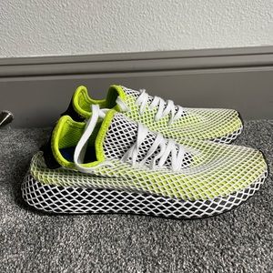 Adidas Green Deerupt